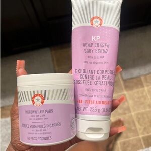 First Aid Beauty KP Bump Eraser Body Scrub and Ingrown Hair Pads Set